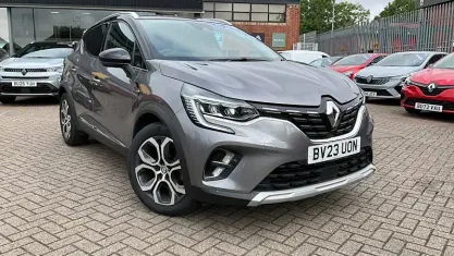 Used Renault Captur Techno 91 HP (66 kW) 2023 Grey SUV