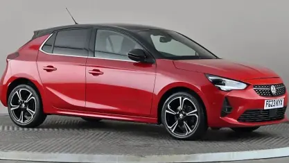 Used Vauxhall Corsa Ultimate 101 HP (74 kW) 2023 Red Hatchback