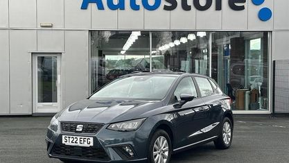 Usado Seat Ibiza SE 80 HP (58 kW) 2022 Cinzento Citadino