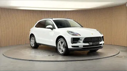 Used Porsche Macan 252 HP (185 kW) 2020 Black SUV