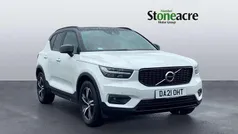 White Used 2021 Volvo XC40 R-Design SUV | £25,990 (Fair price)