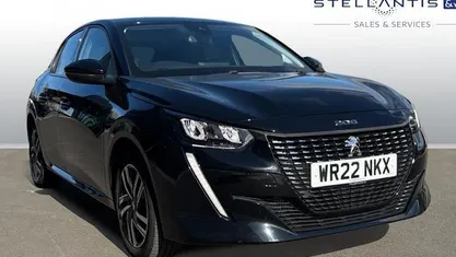 Used Peugeot 208 Allure Premium 102 HP (75 kW) 2022 Hatchback