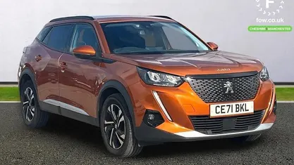 Second-hand Peugeot 2008 Allure Premium 110 CP (80 kW) 2021 Portocaliu SUV
