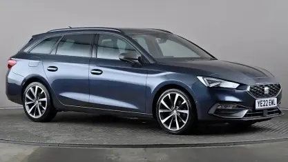 Used Seat Leon FR Sport 150 HP (110 kW) 2022 Grey Estate