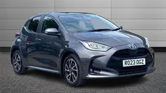 Decuma grey Used 2023 Toyota Yaris Hybrid Design Hatchback | £16,950 (Fair price)