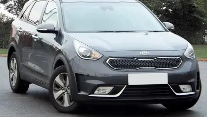 Used Kia Niro 141 HP (103 kW) 2019 Grey SUV