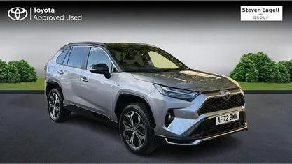 Used 2022 Toyota RAV4 Estate | £29,988 (A bit pricey)