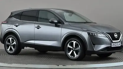 Used Nissan Qashqai N-Connecta 140 HP (102 kW) 2022 Grey SUV