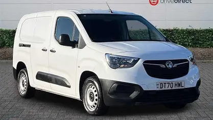 White Used 2021 Vauxhall Combo Van | £8,398 (Good price)