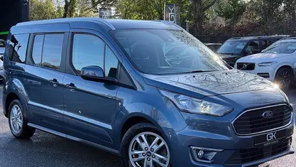 Used Ford Tourneo Titanium 120 HP (88 kW) 2021 Estate