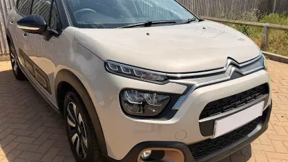 Used Citroën C3 PureTech 83 HP (61 kW) 2023 Brown Hatchback