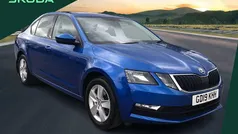Blue Used 2019 Skoda Octavia SE Hatchback | £13,250 (Fair price)
