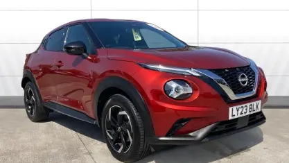 Used Nissan Juke N-Connecta 114 HP (83 kW) 2023 Red SUV