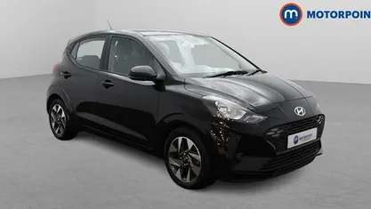 Used Hyundai i10 Advanced 63 HP (46 kW) 2025 Black Hatchback