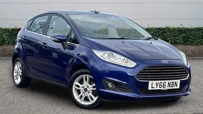 Used Ford Fiesta Zetec 101 HP (74 kW) 2017 Hatchback