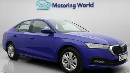 Used Skoda Octavia SE Technology 110 HP (80 kW) 2020 Blue Hatchback