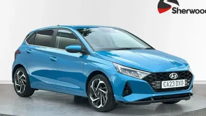 Used Hyundai i20 Premium 101 HP (74 kW) 2023 Turquoise Hatchback