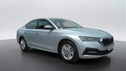 Used Skoda Octavia SE Technology 116 HP (85 kW) 2020 Silver Hatchback