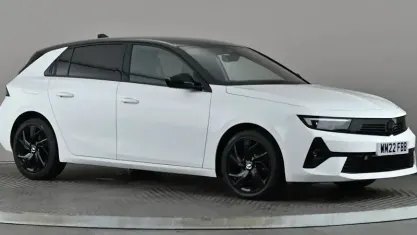 Used Vauxhall Astra GS Line 131 HP (96 kW) 2025 Hatchback