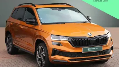 Used Skoda Karoq SportLine 150 HP (110 kW) 2025 Phoenix orange metallic SUV