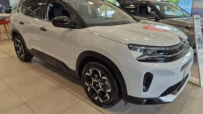 New Citroën C5 131 HP (96 kW) 2025 Hatchback