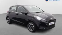 Black Used 2024 Hyundai i10 Advanced Hatchback | £14,049 (Fair price)