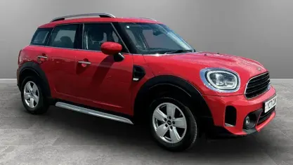 Used Mini Cooper Countryman Classic 136 HP (100 kW) 2021 Red SUV