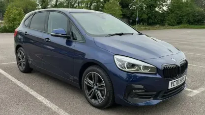 Używany BMW 220 Sport Line 190 KM (139 kW) 2020 Niebieski Kombi