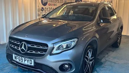 Used Mercedes GLA180 Urban 122 HP (89 kW) 2019 Grey SUV