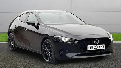 Usado Mazda 3 Inclusive 186 HP (136 kW) 2022 Preto Citadino