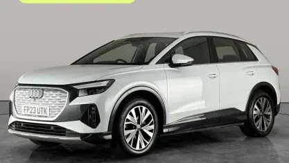 Used Audi Q4 e-tron Sport 125 kW (170 HP) 2022 White SUV