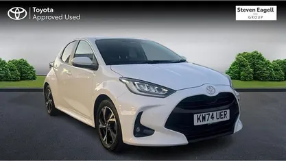 Used Toyota Yaris Hybrid Design 116 HP (85 kW) 2026 Hatchback