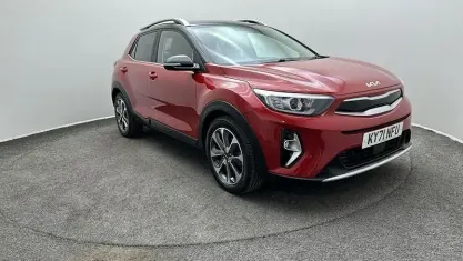 Used Kia Stonic 120 HP (88 kW) 2021 Red SUV