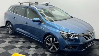 Used Renault Mégane GrandTour Iconic 140 HP (102 kW) 2019 Blue Estate