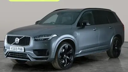 Usado Volvo XC90 R-Design Pro 390 HP (286 kW) 2019 Cinzento SUV