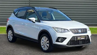 Used Seat Arona SE Technology 95 HP (69 kW) 2018 White SUV