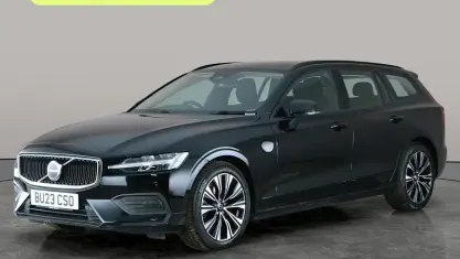 Used Volvo V60 Core 163 HP (119 kW) 2022 Black Estate