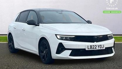 Gebraucht Vauxhall Astra GS Line 131 PS (96 kW) 2022 Weiß Kleinwagen