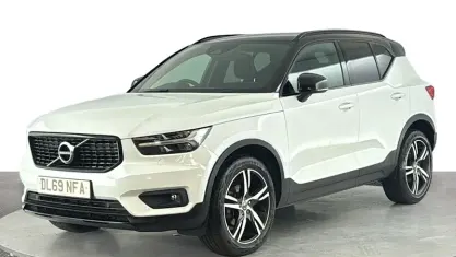 Used Volvo XC40 R-Design 150 HP (110 kW) 2019 White SUV