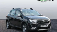 Black Used 2018 Dacia Sandero Lauréate Hatchback | £7,394 (Fair price)
