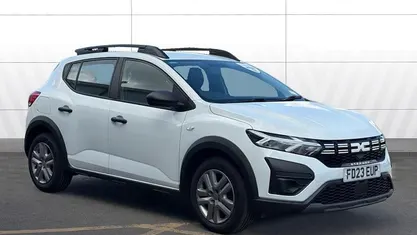 Used Dacia Sandero Essentiel 91 HP (66 kW) 2025 Hatchback