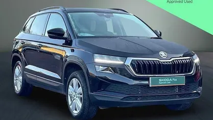 Used 2024 Skoda Karoq SE Drive SUV | £22,260 (Fair price)