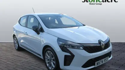 Used Renault Clio Evolution 90 HP (66 kW) 2025 White Hatchback