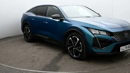 Gebraucht Peugeot 408 Allure 131 PS (96 kW) 2024 Blau SUV