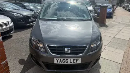 Used Seat Alhambra Ecomotive 150 HP (110 kW) 2017 Grey MPV