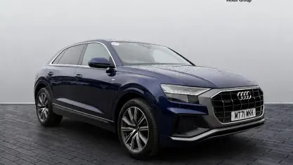 Used Audi Q8 S-Line 286 HP (210 kW) 2023 Blue SUV