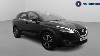 Used Nissan Qashqai N-Connecta 140 HP (102 kW) 2022 Black SUV