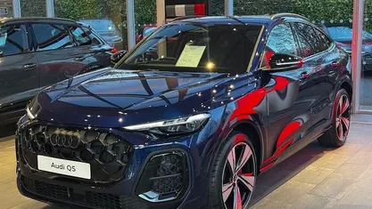 Used 2025 Audi Q5 Sportback SUV | £54,970 (Super price)