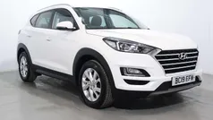 White Used 2019 Hyundai Tucson SE SUV | £14,400 (Good price)