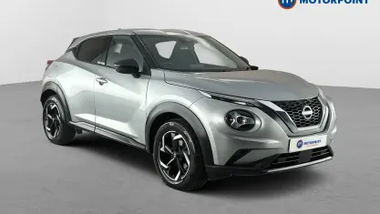 Used Nissan Juke N-Connecta 114 HP (83 kW) 2023 Silver SUV